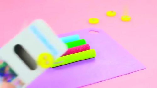 校园趣味挑战 9款创意手工学习用品恶作剧与老师的机智应对